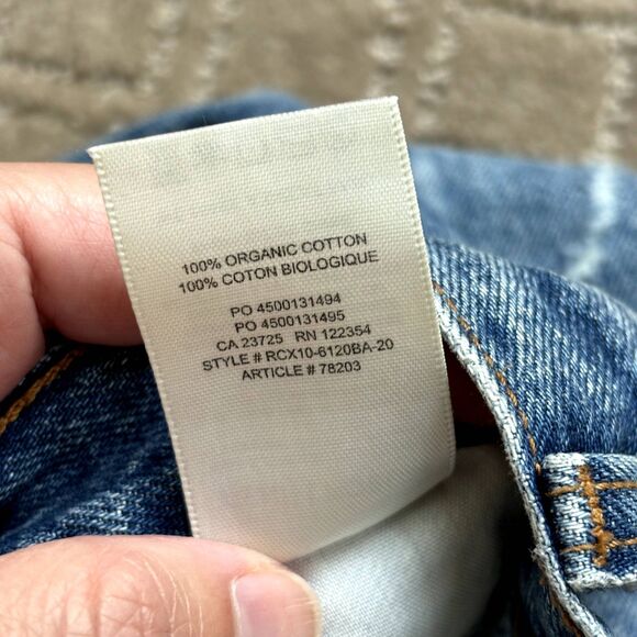 Aritzia Denim Forum Ex Boyfriend Shorts Women's 26 Button Fly Distressed Cut Off - Picture 5 of 11